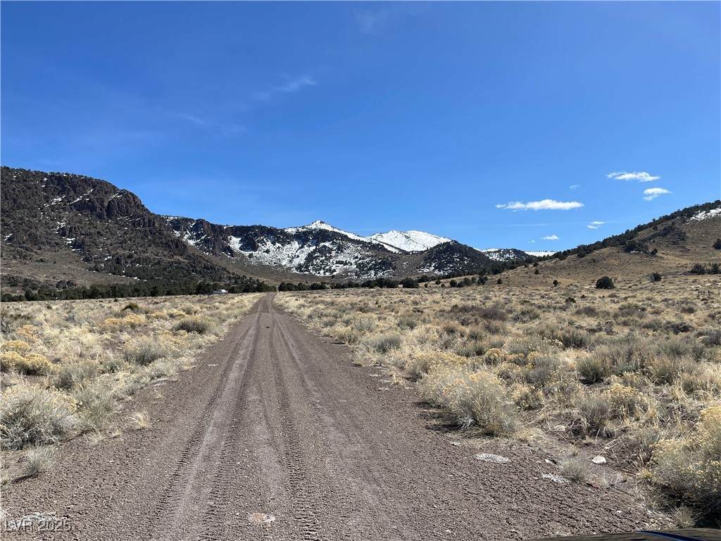 P-14 Butte Valley - Photo 1