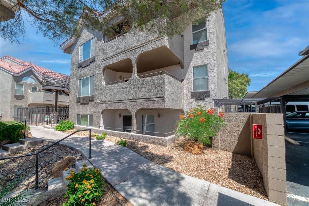 701 Capri Drive - Photo 1