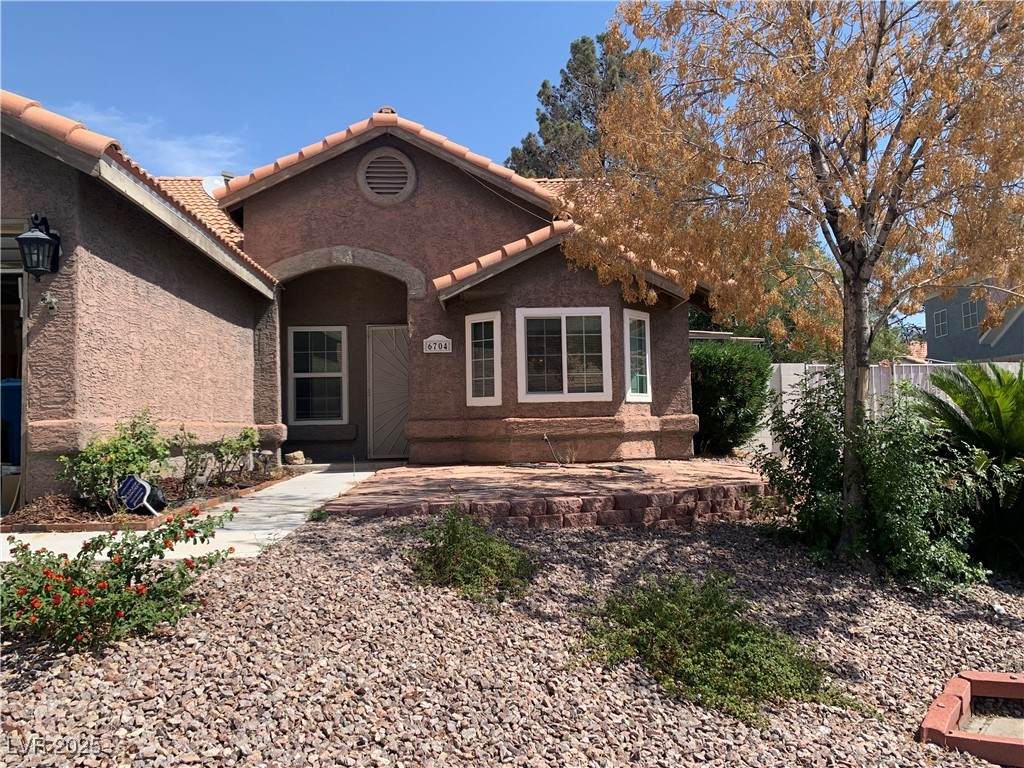 6704 Lost River Court - Photo 1