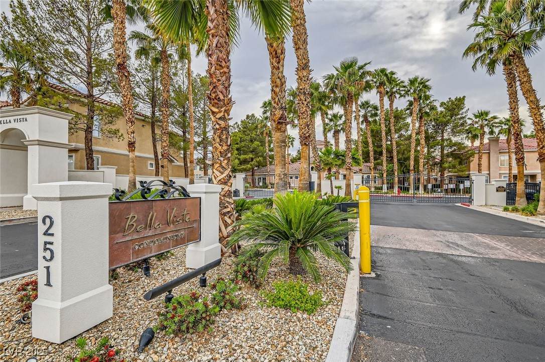 https://bt-photos.global.ssl.fastly.net/vegas/orig_boomver_1_2695103-2.jpg