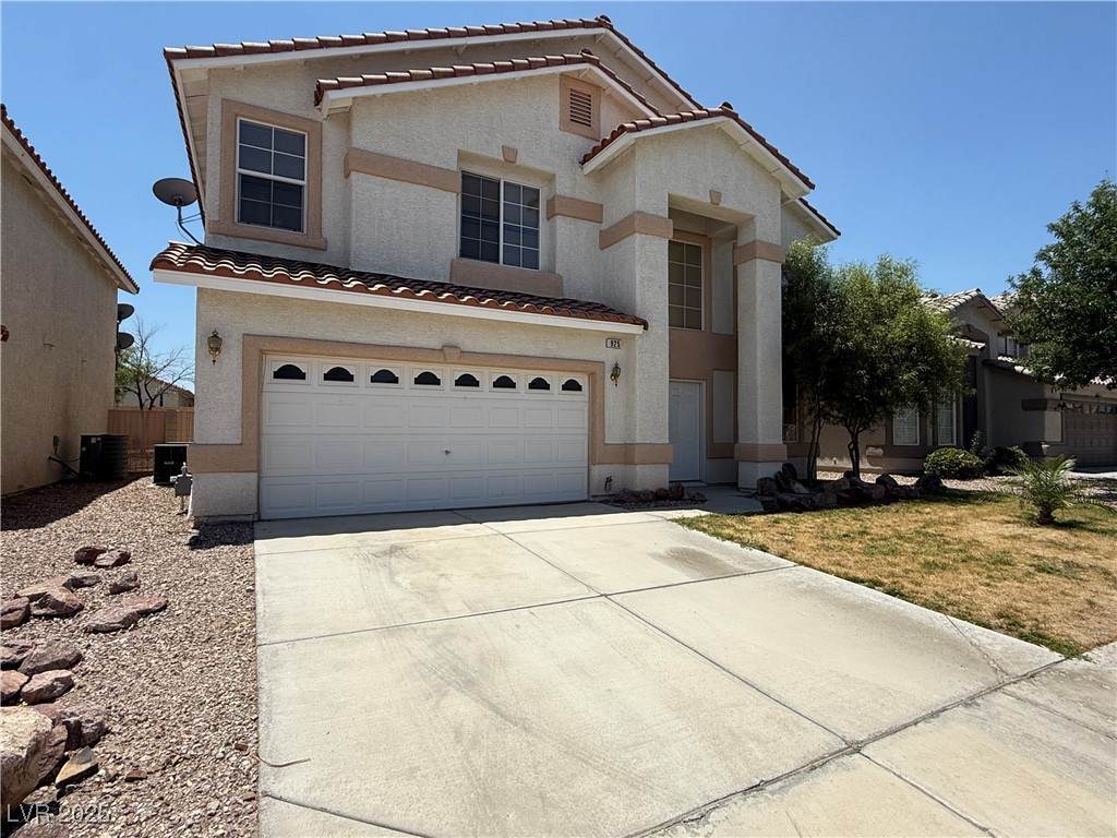 925 Scarlet Haze Avenue - Photo 1