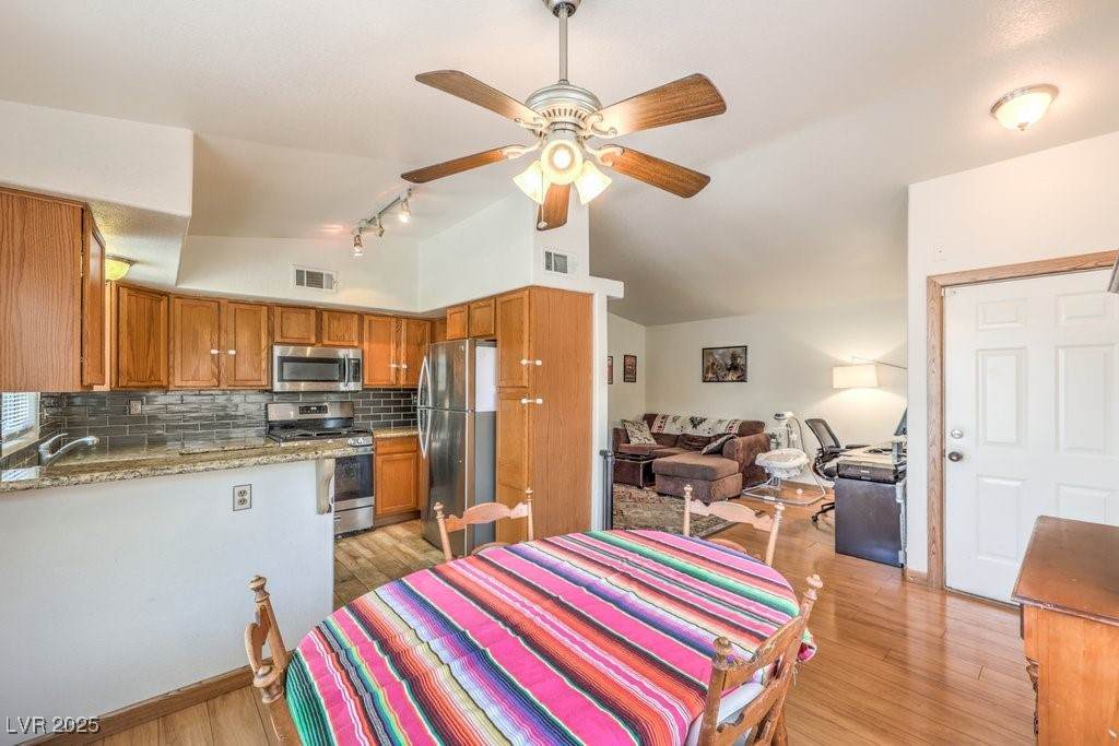 520 Arrowhead Trail - Photo 1