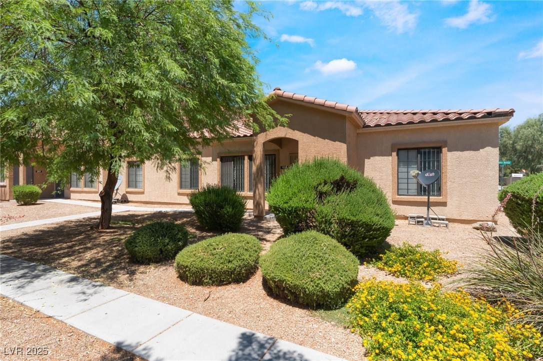 2141 Hussium Hills Street - Photo 1