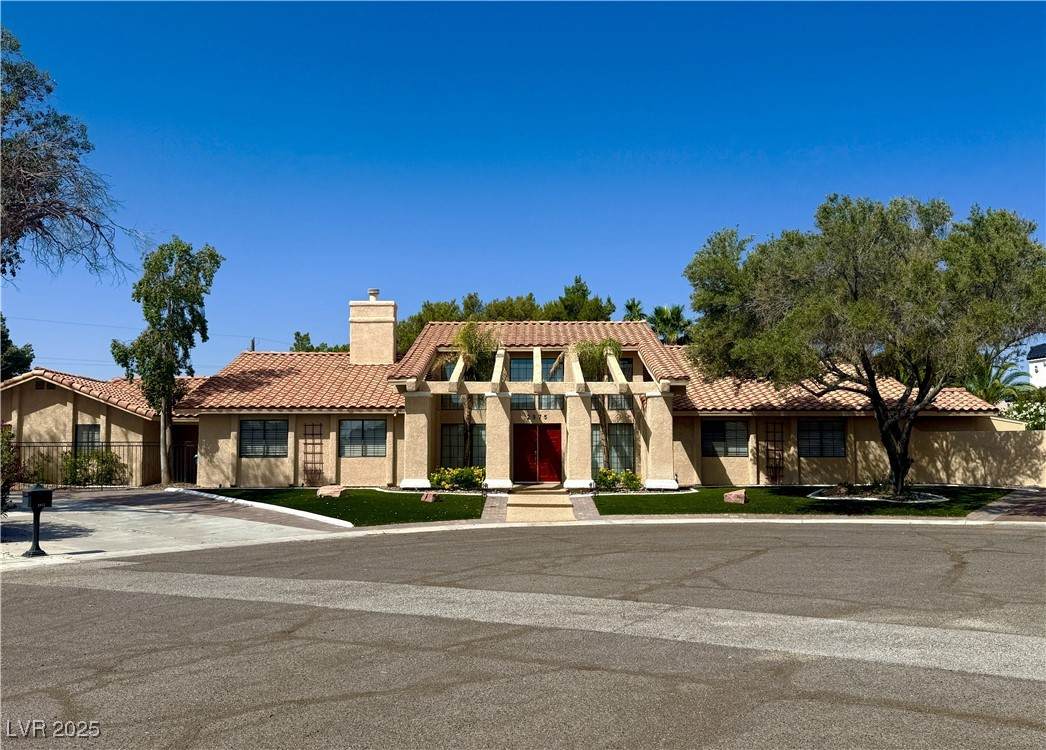 2975 Montessouri Street - Photo 1