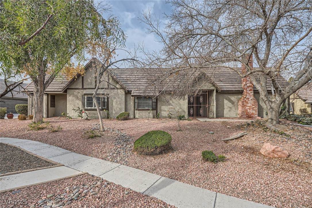 3954 Edgemoor Way - Photo 1