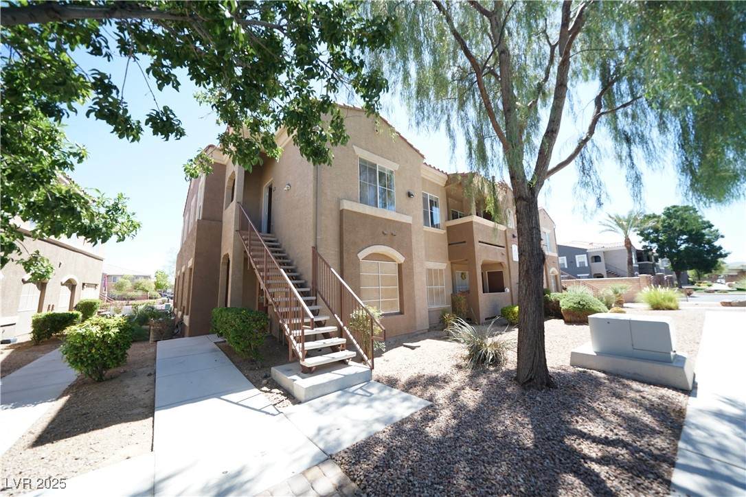 10245 Maryland Parkway - Photo 1