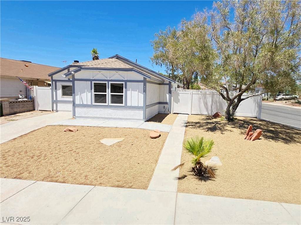 4419 Fairmont Circle - Photo 1