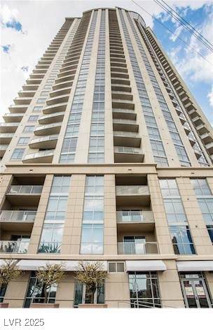 200 Sahara Avenue - Photo 1