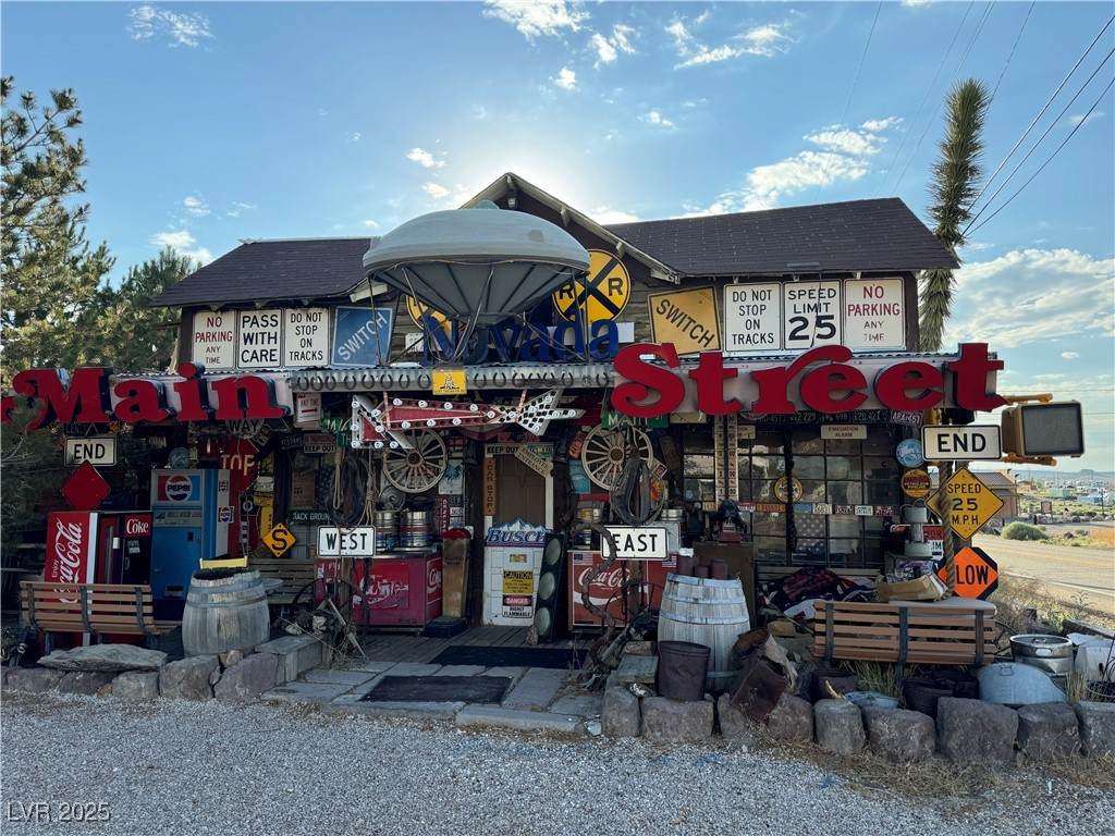 100 Crook Avenue - Photo 1