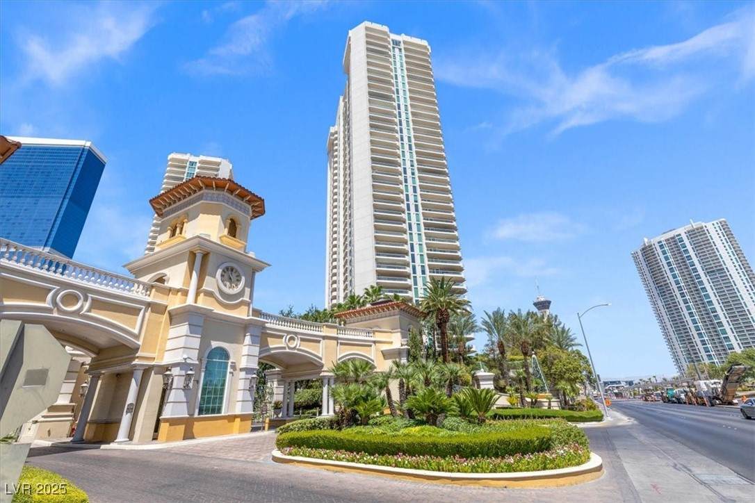 2777 Paradise Road - Photo 1