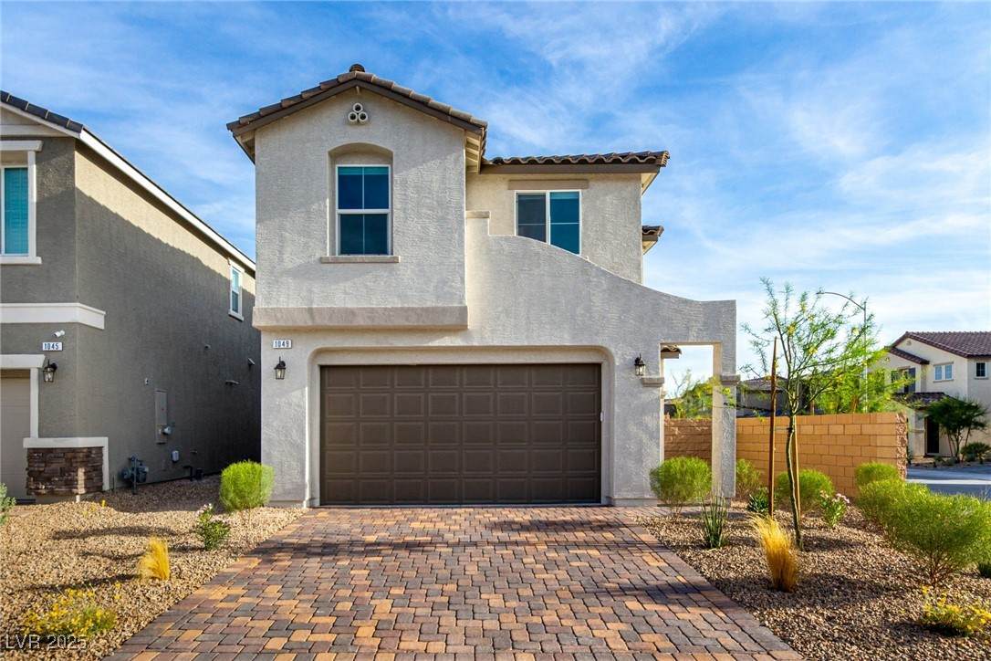 1049 Williamtown Avenue - Photo 1