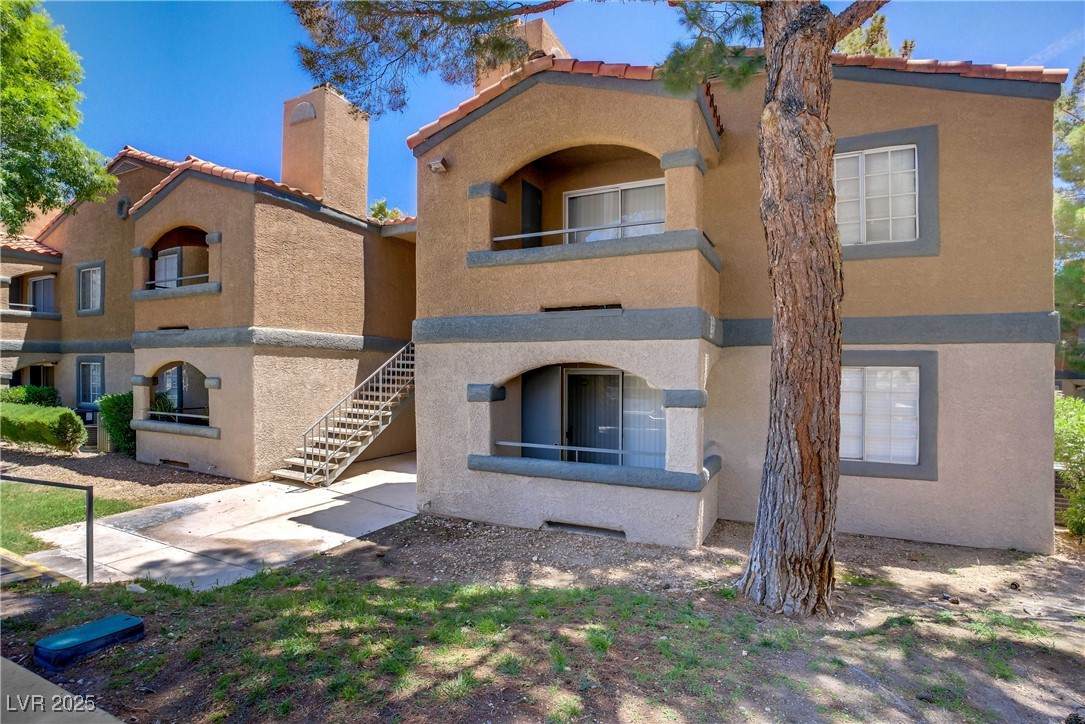 220 Mission Newport Lane - Photo 1