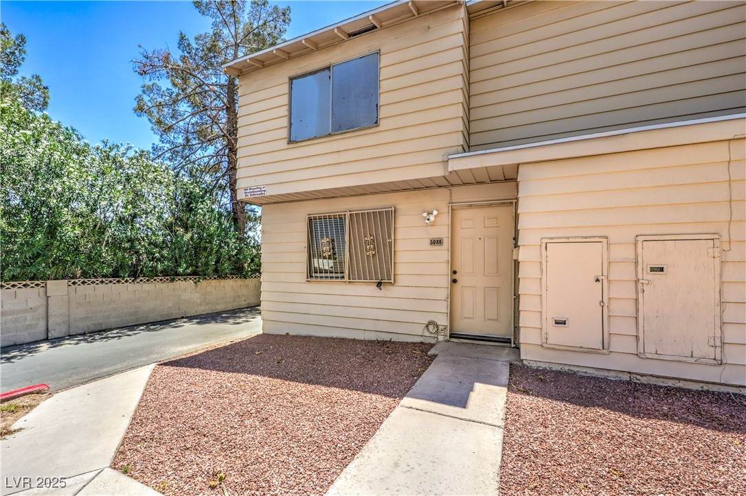 5086 Mountain Vista Street - Photo 1