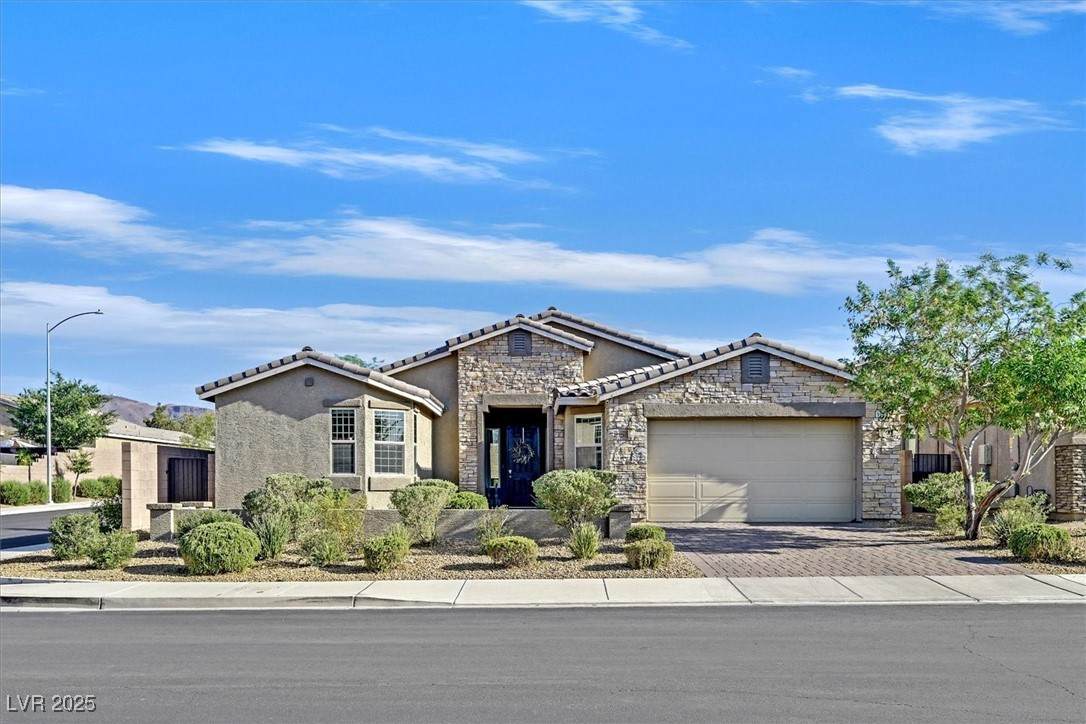 1105 Aubrey Springs Avenue - Photo 1