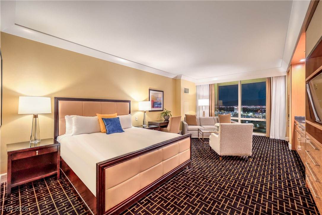 2000 Fashion Show Drive - Photo 1