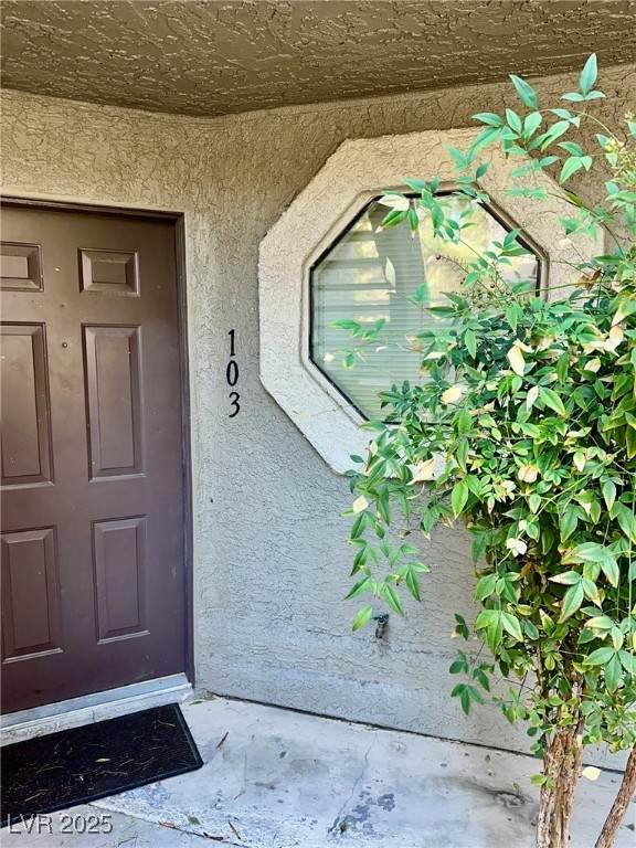 5024 Rainbow Boulevard - Photo 1