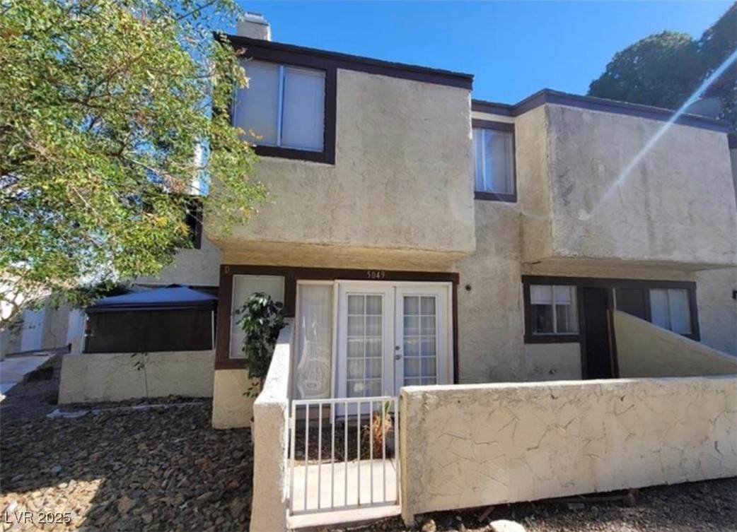 5049 Spencer Street - Photo 1