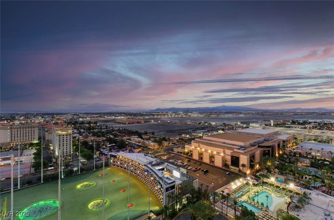 135 Harmon Avenue - Photo 1