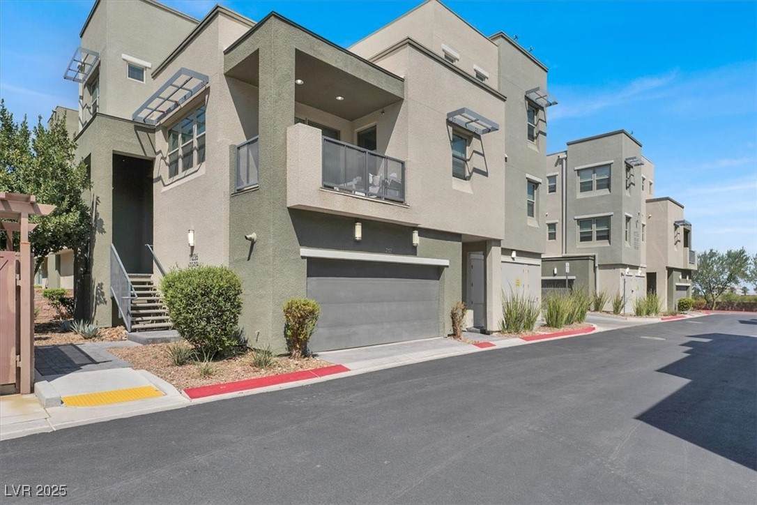 11236 Rainbow Peak Avenue - Photo 1