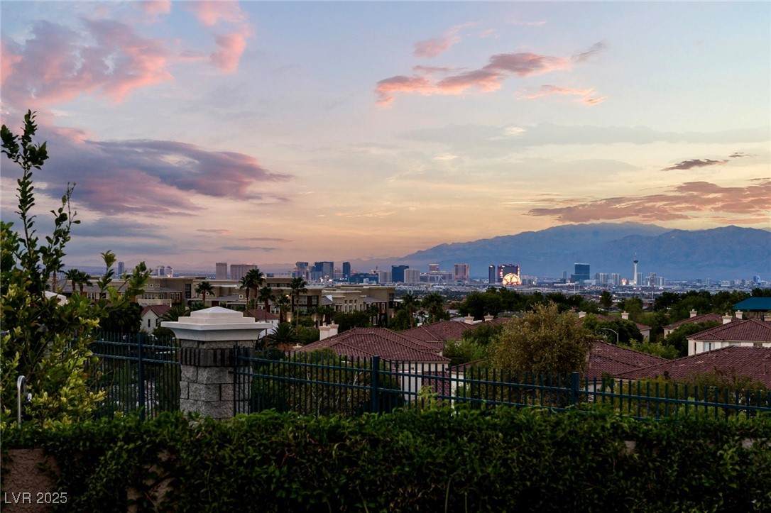 1248 Emerald Crest Street - Photo 1