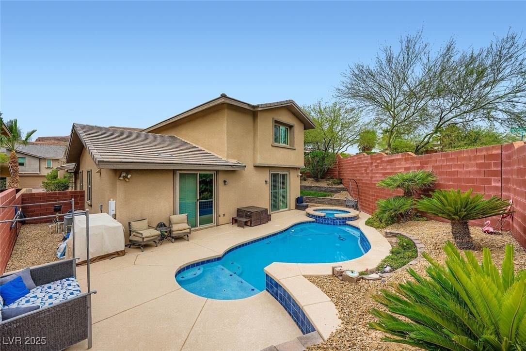 5568 Trilling Bird Drive - Photo 1