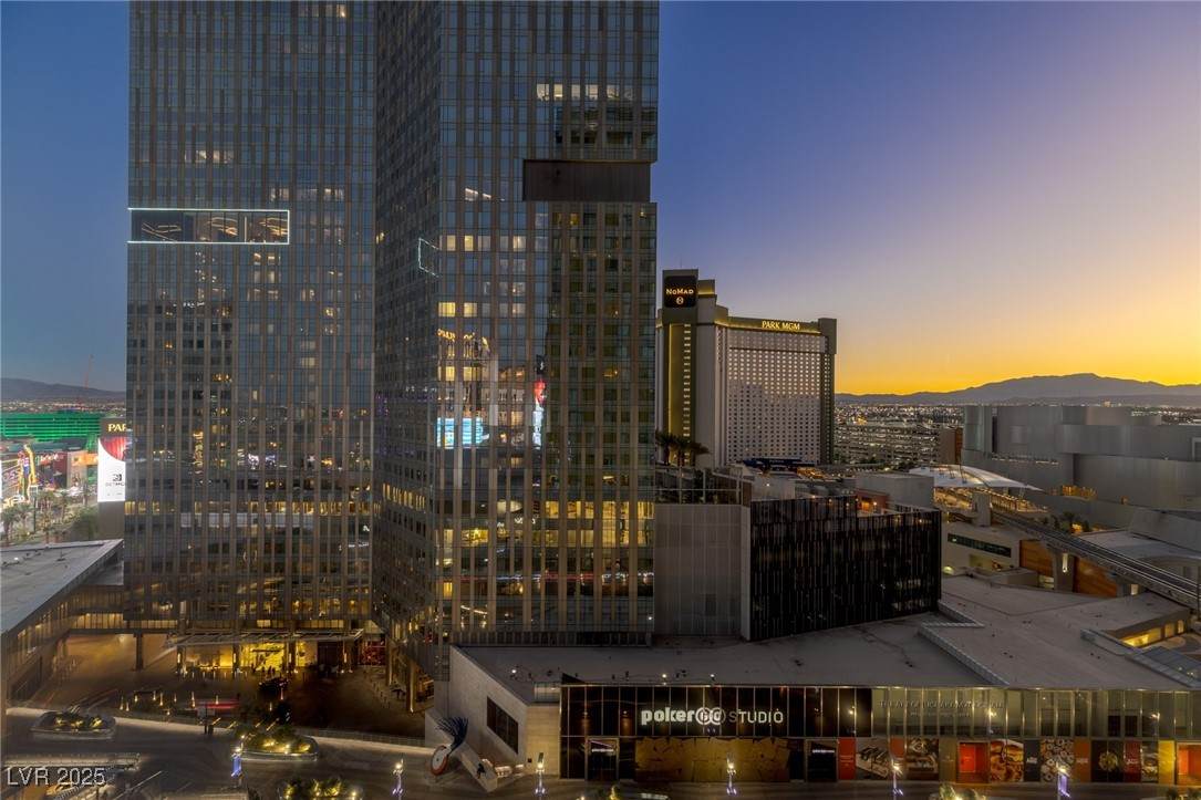 3722 Las Vegas Boulevard - Photo 1