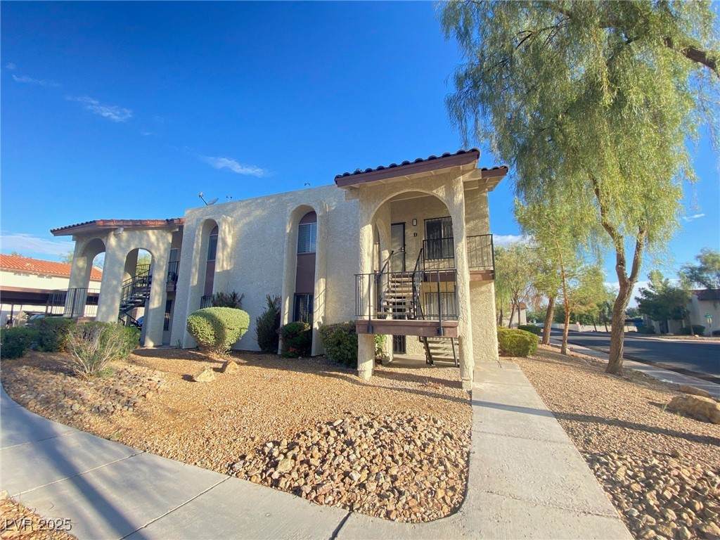 3253 Savalli Street - Photo 1