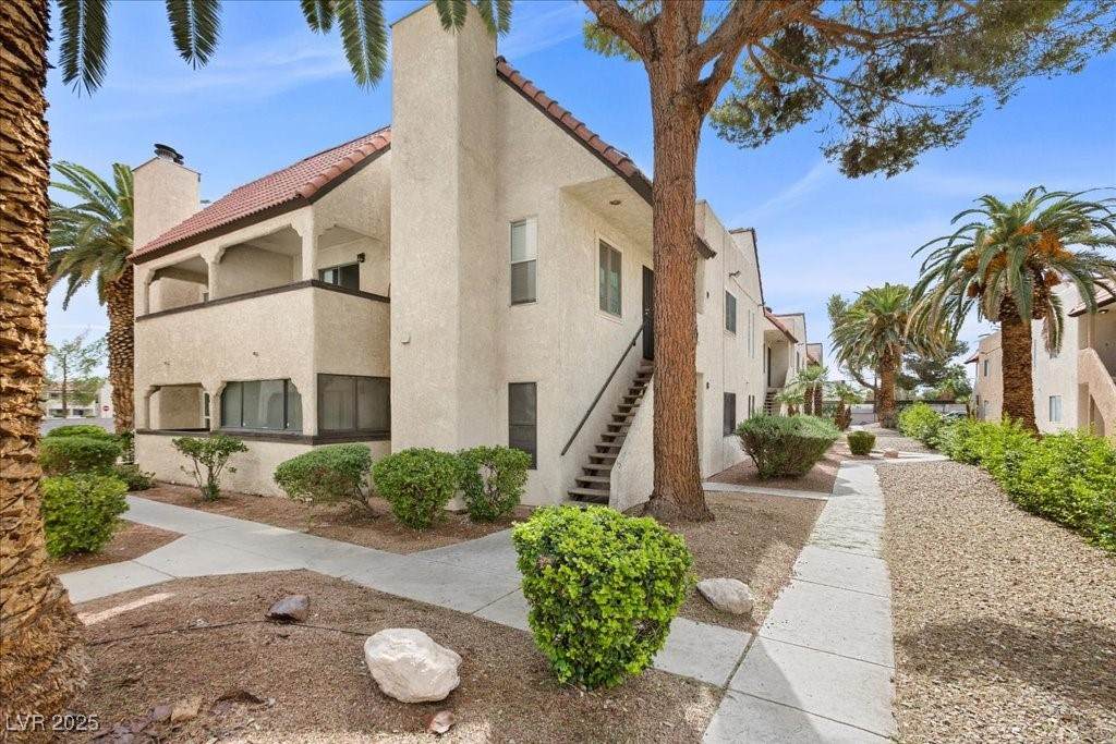 5078 Spencer Street - Photo 1