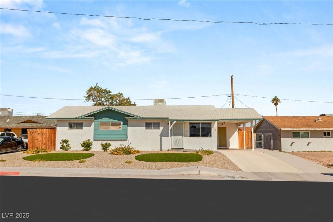 4600 Exposition Avenue - Photo 1