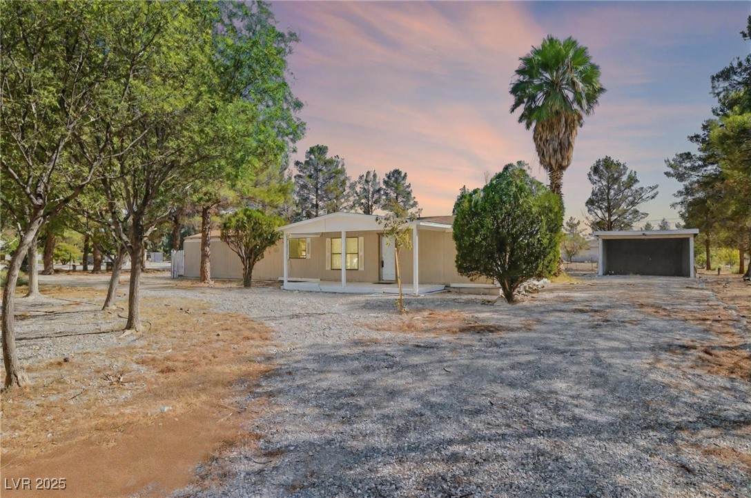 1421 Irons Street - Photo 1