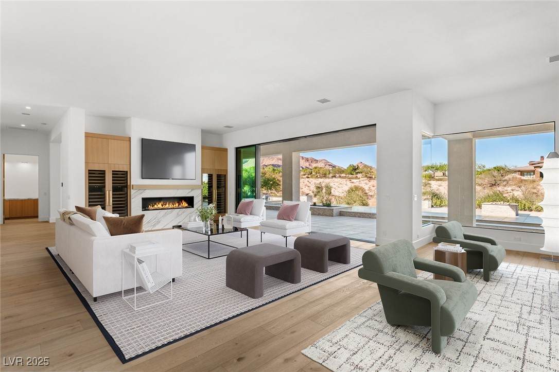 24 Soaring Bird Court - Photo 1