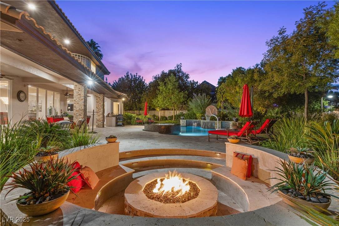 1864 Woodhaven Drive - Photo 1