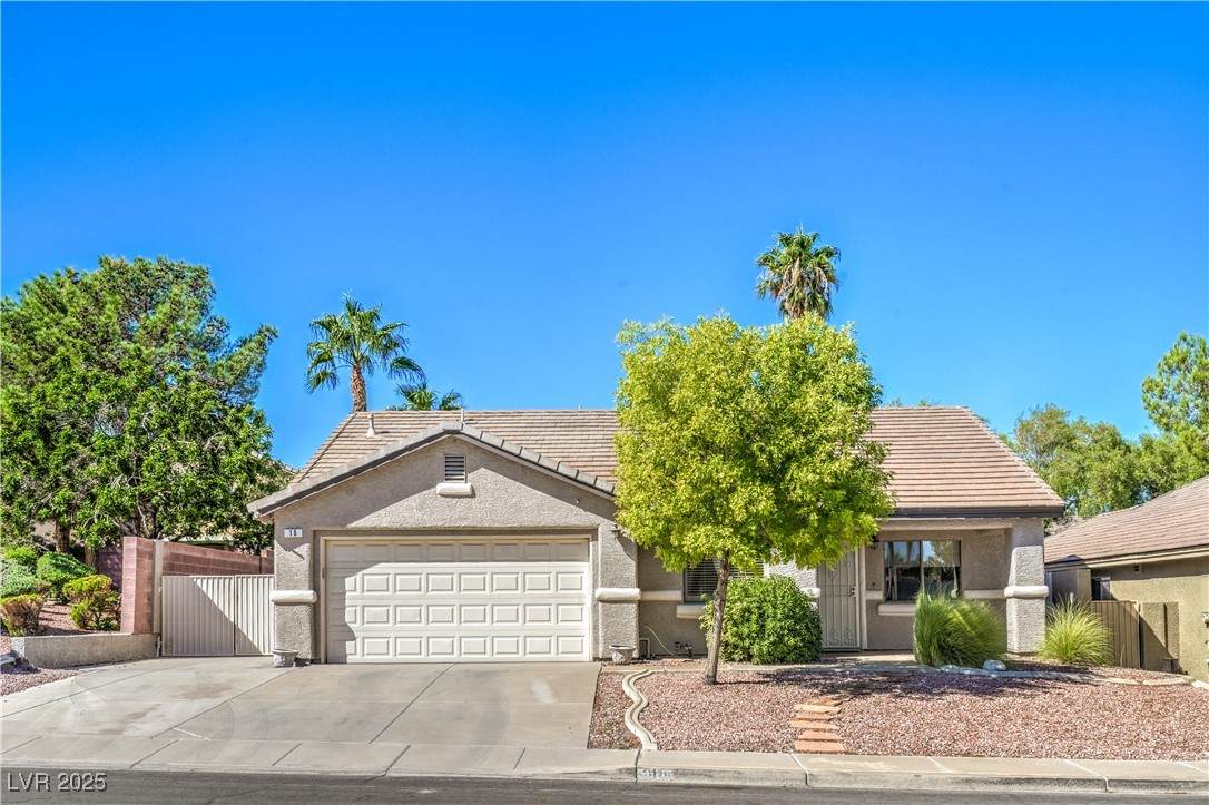 15 Hatten Bay Street - Photo 1