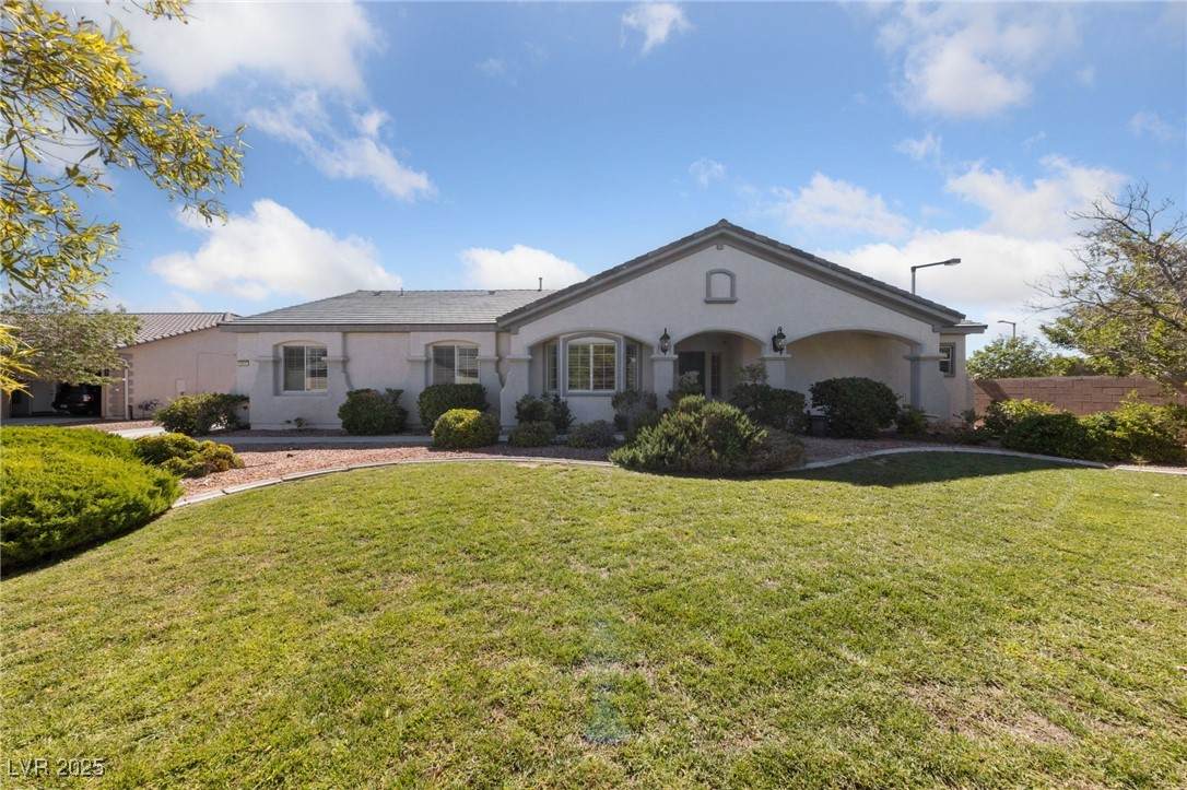 5921 Lone Ranch Avenue - Photo 1