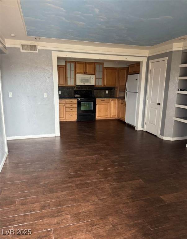 585 Royal Crest Circle - Photo 1