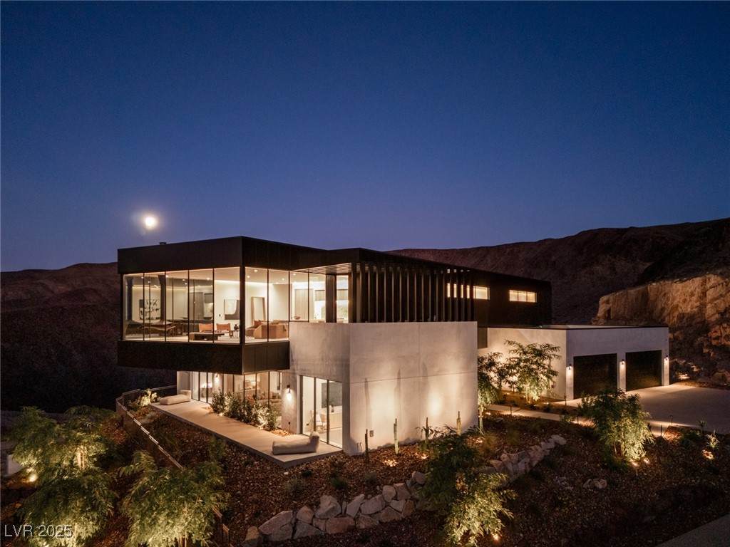 11 Chisel Crest Court - Photo 1