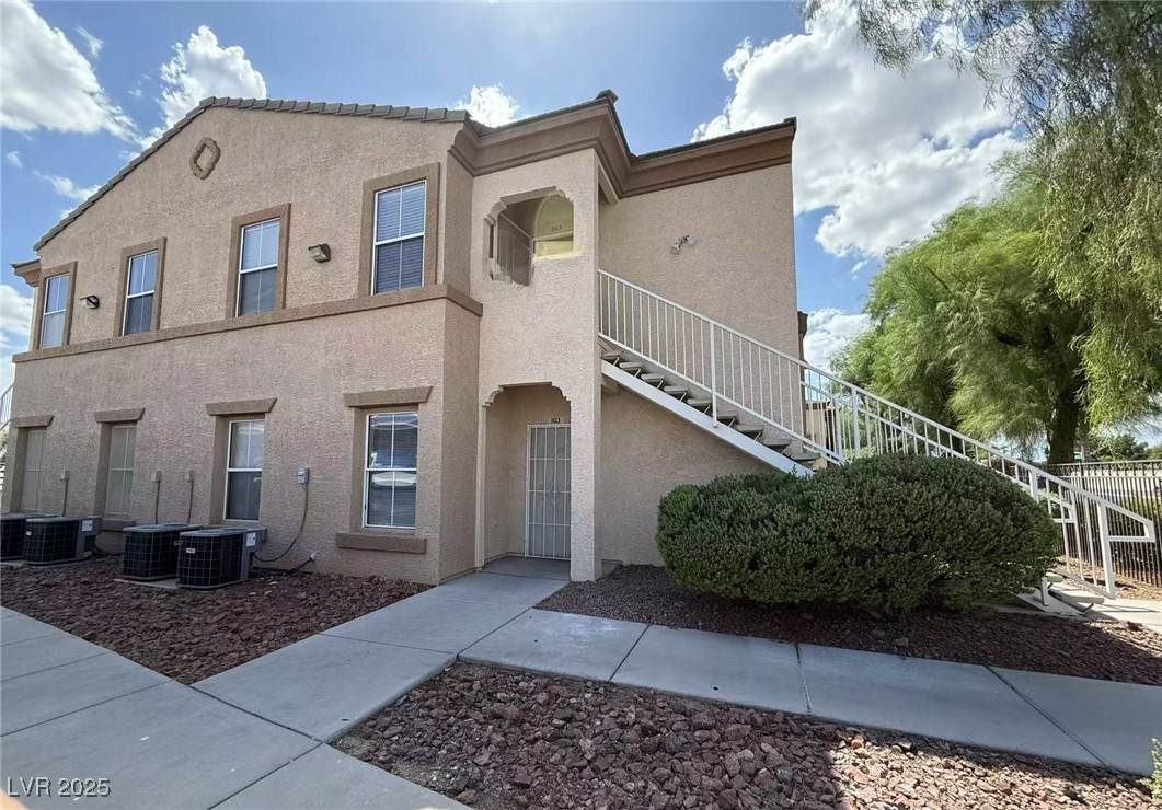 3400 Cabana Drive - Photo 1