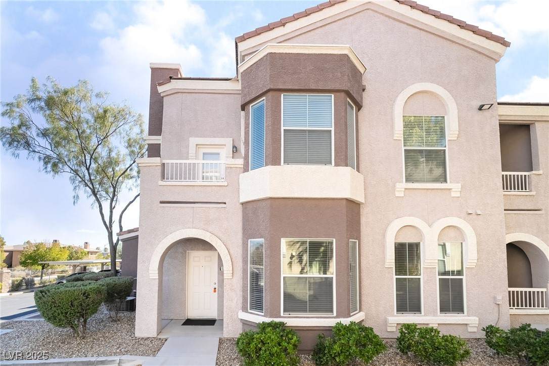 9975 Peace Way - Photo 1