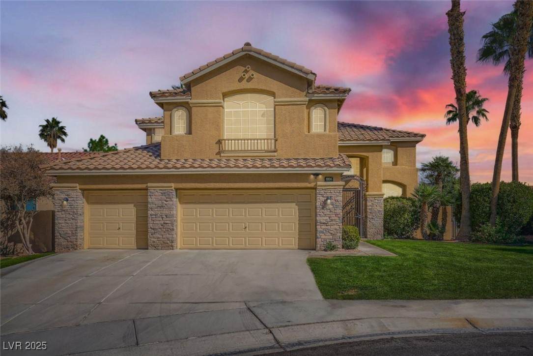 1604 Desert Fort Street - Photo 1