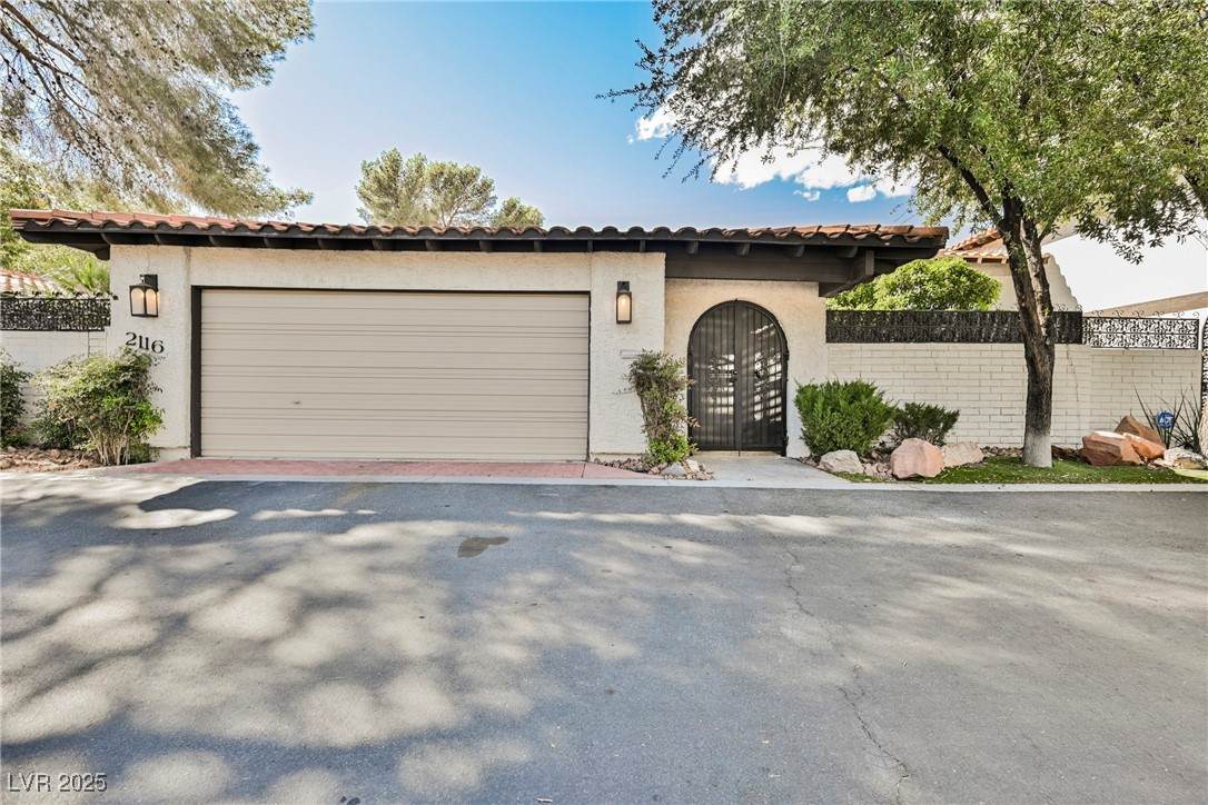 2116 Plaza Del Fuentes - Photo 1