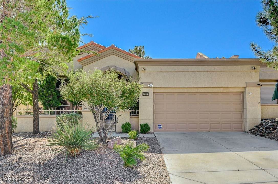 10725 Mission Lakes Avenue - Photo 1