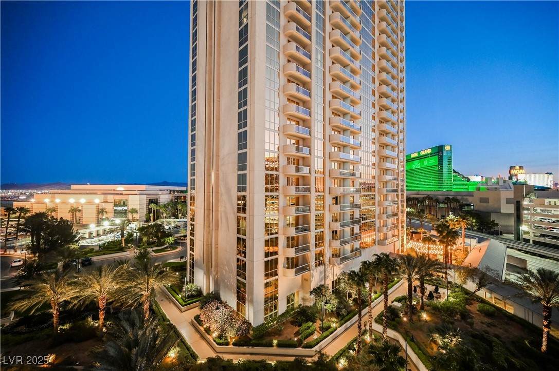 125 Harmon Avenue - Photo 1