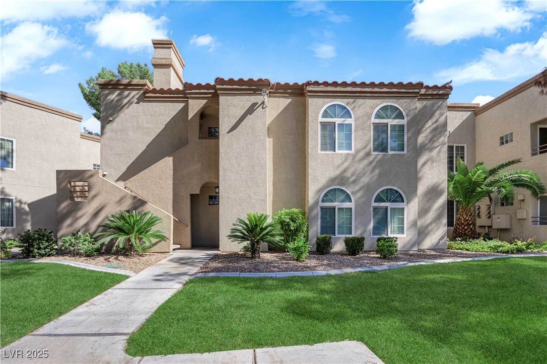 3145 Flamingo Road - Photo 1