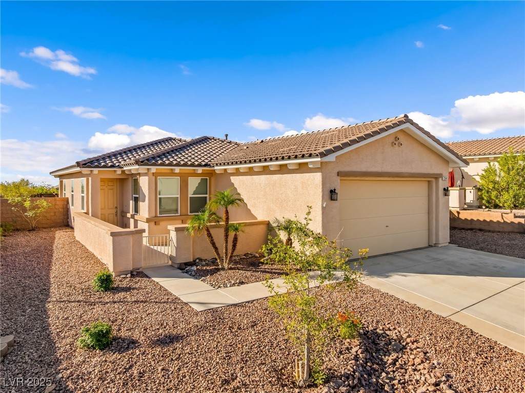 2341 Thornwood Castle Drive - Photo 1