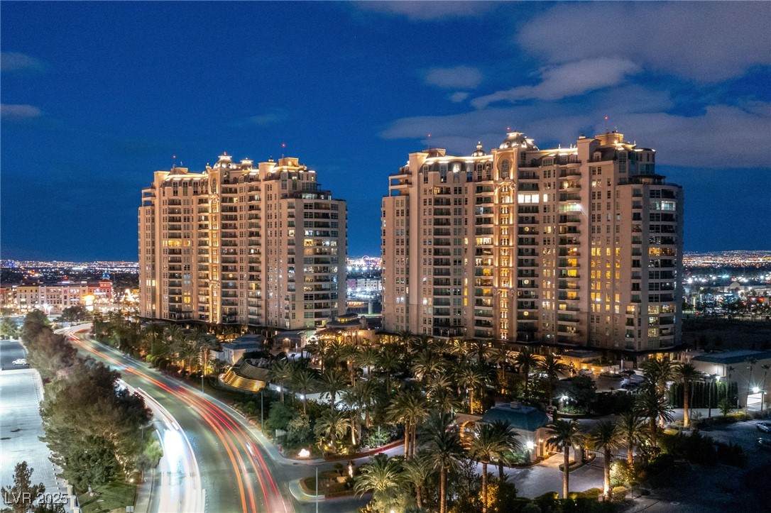 9103 Alta Drive - Photo 1