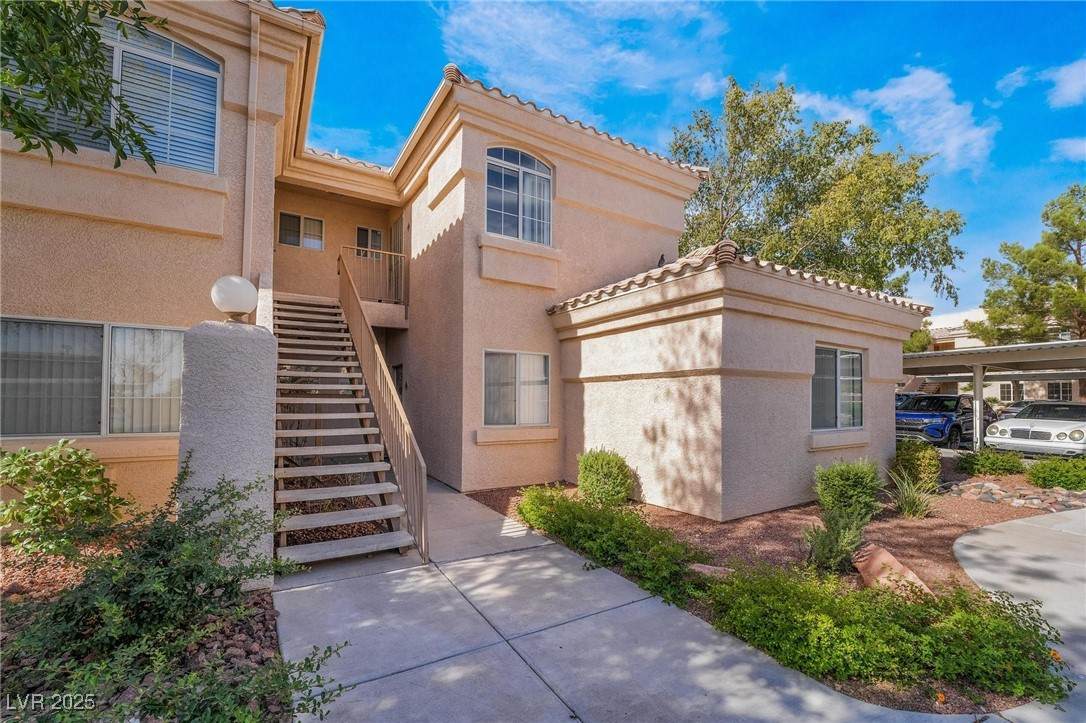 7400 Flamingo Road - Photo 1