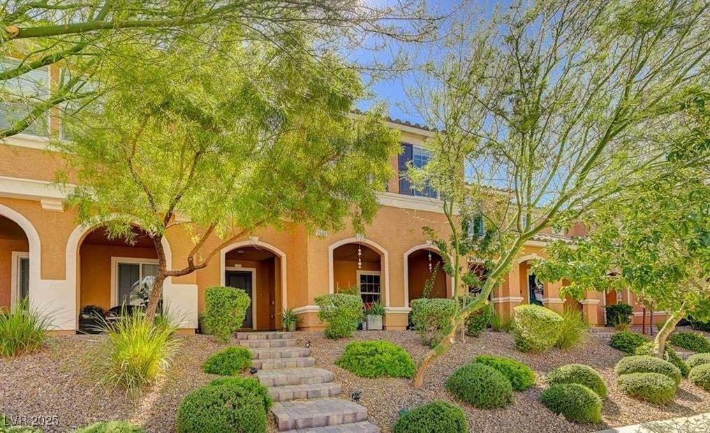 3009 Camino Sereno Avenue - Photo 1