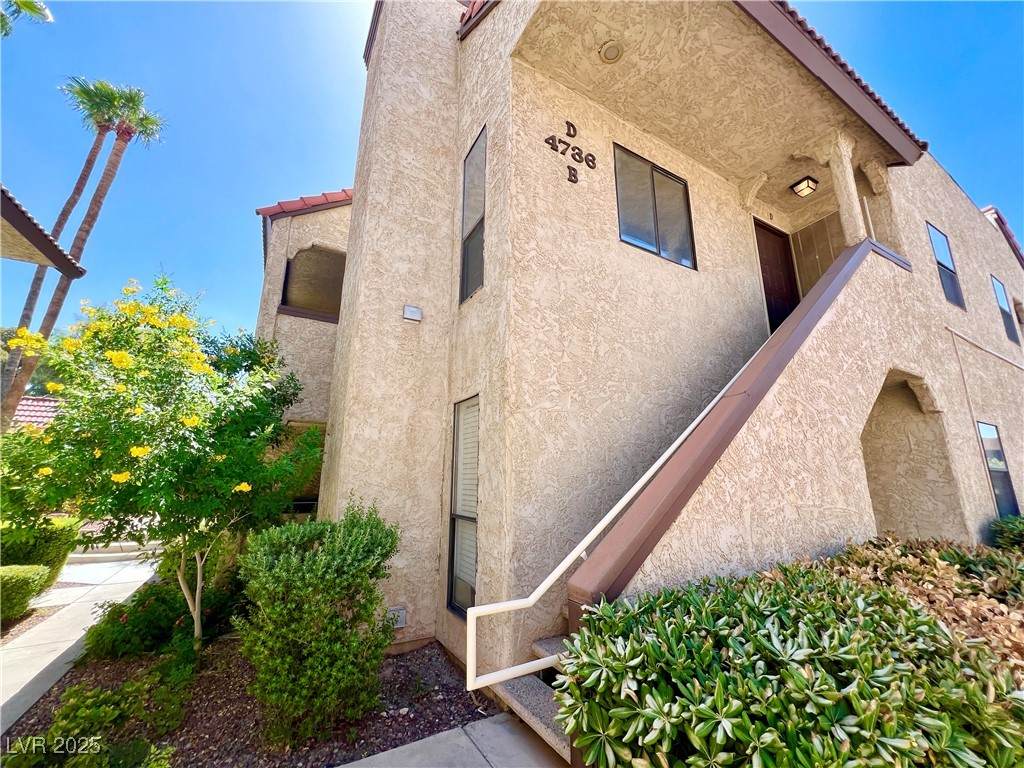 4736 Obannon Drive - Photo 1