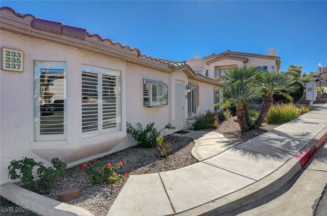 https://bt-photos.global.ssl.fastly.net/vegas/orig_boomver_1_2732121-2.jpg