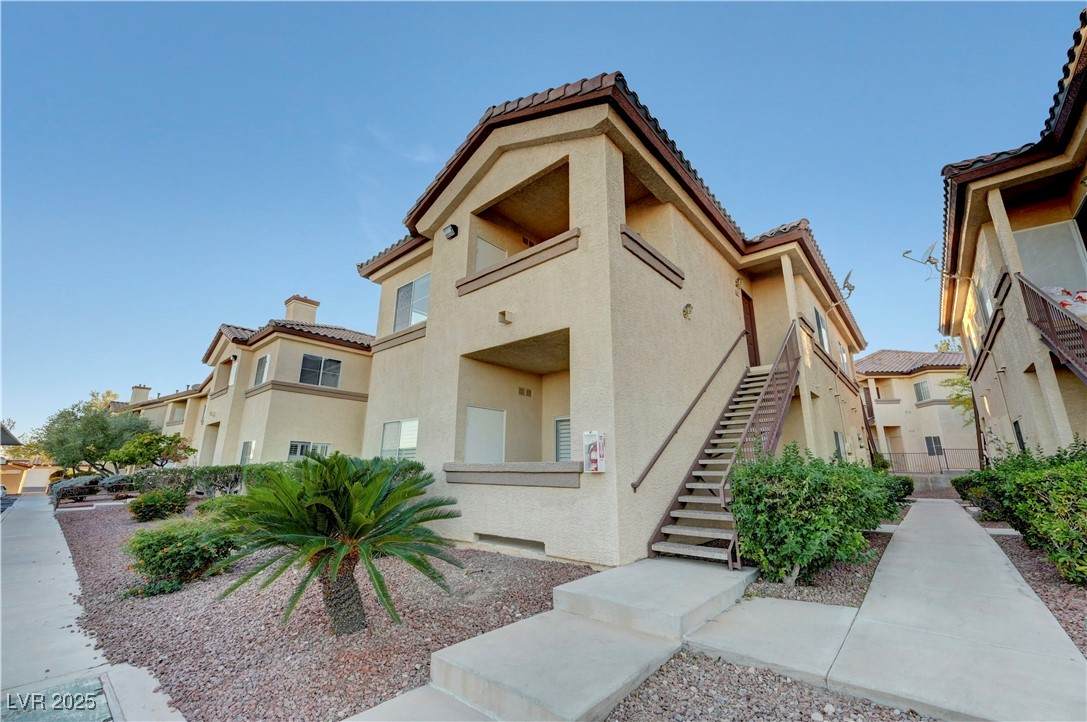 8501 University Avenue - Photo 1